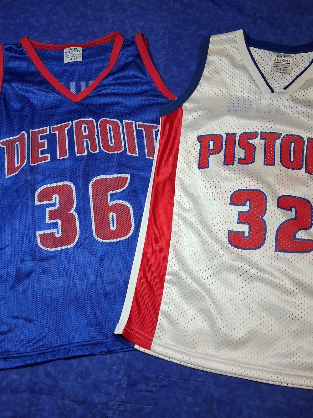 Detroit Pistons Wallace & Hamilton Jersey Set Size Youth 14-16 Blue And White